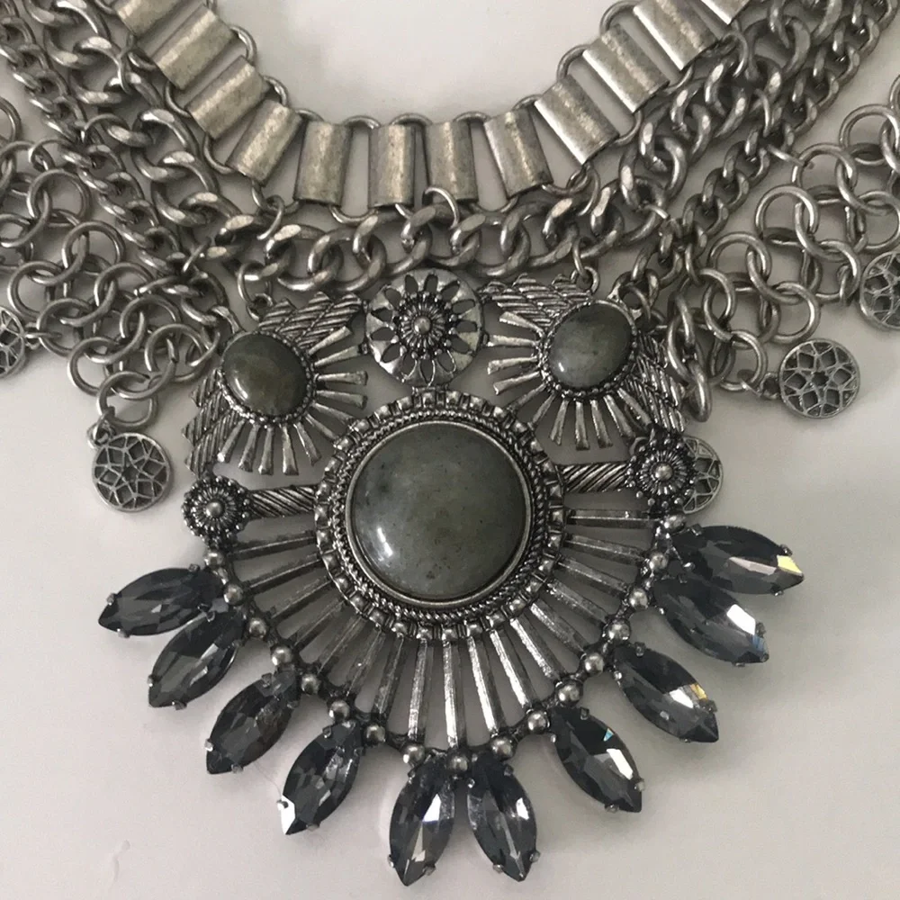 Necklace - Picture 3 of 3